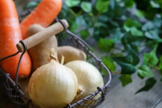 Cenoura e cebola podem deixar as cólicas piores