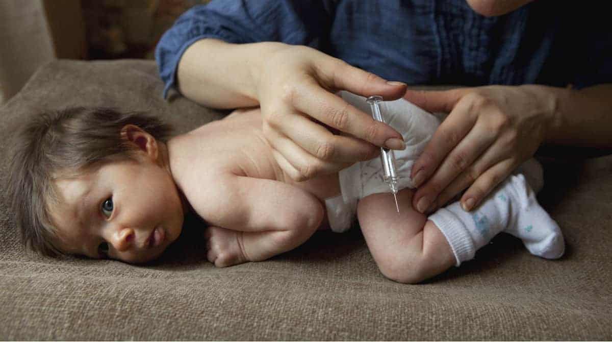 Os bebês dependem da imunidade dos outros para se protegerem de certas doenças