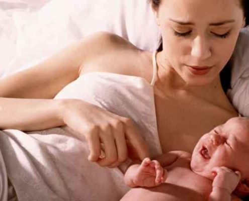 Confira como identificar cada tipo de choro do bebê