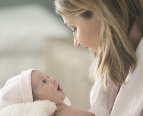 Aprenda como estimular a fala do bebê
