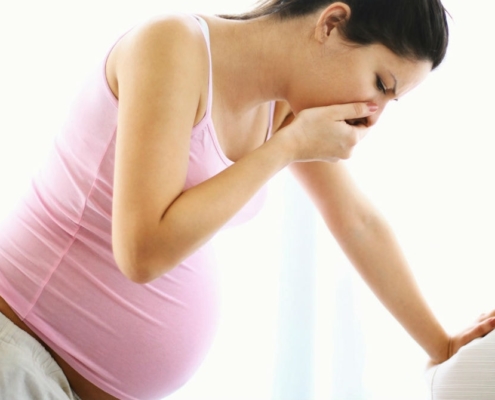 Entenda como aliviar os enjoos na gravidez