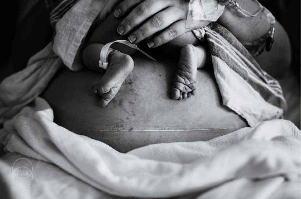 Um concurso de fotos de parto elegeu as imagens mais incríveis de parto e trabalho de parto