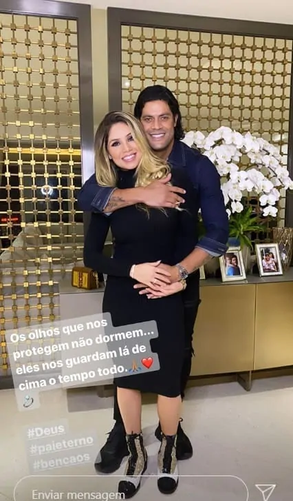 Foto de Hulk com sua noiva que gerou suspeitas