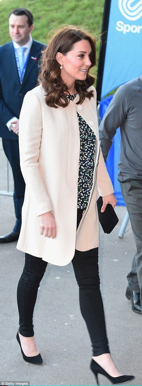 A duquesa Kate Middleton durante o último evento antes da licença-maternidade