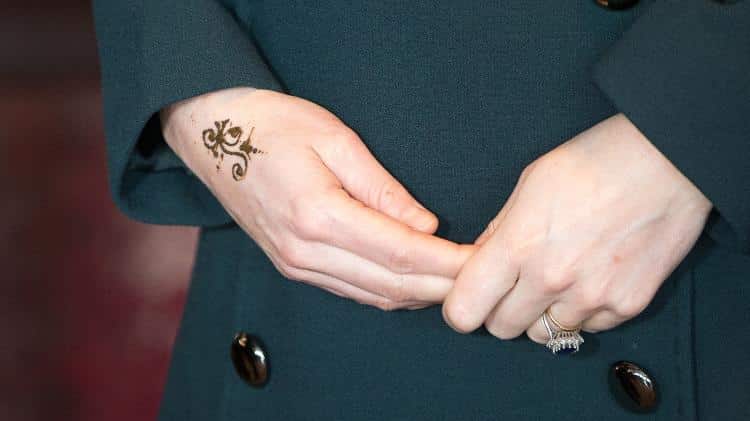 A futura mamãe Kate Middleton e a tatuagem de henna