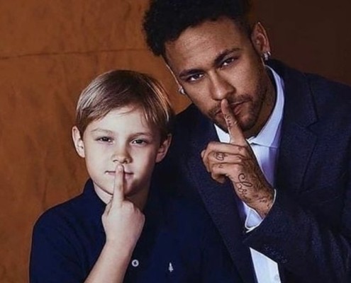 Neymar se declarou pro padrasto de seu bebê
