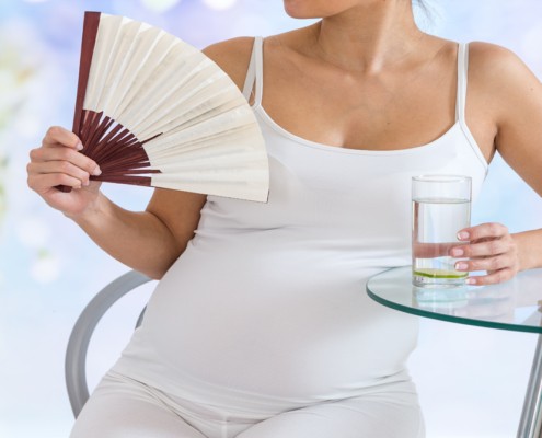 Veja como evitar as ondas de calor na gravidez