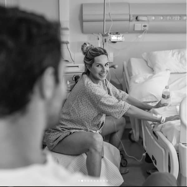A apresentadora Mari Weickert compartilhou as fotos incríveis do seu parto normal
