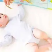 Qual a maneira correta de lavar a roupa do bebê
