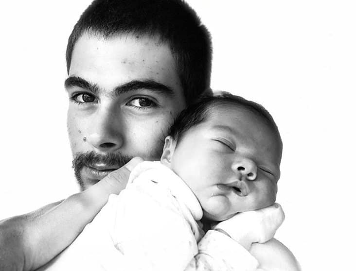 Ensaio newborn da filha de Rafael Vitti e Tatá Werneck