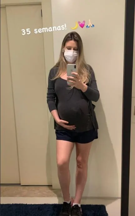 Esposa de Tiago Leifert grávida de oito meses
