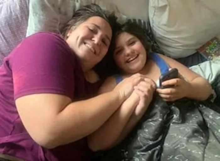 Muitas pessoas se mobilizaram para ajudar a criança e seus pais