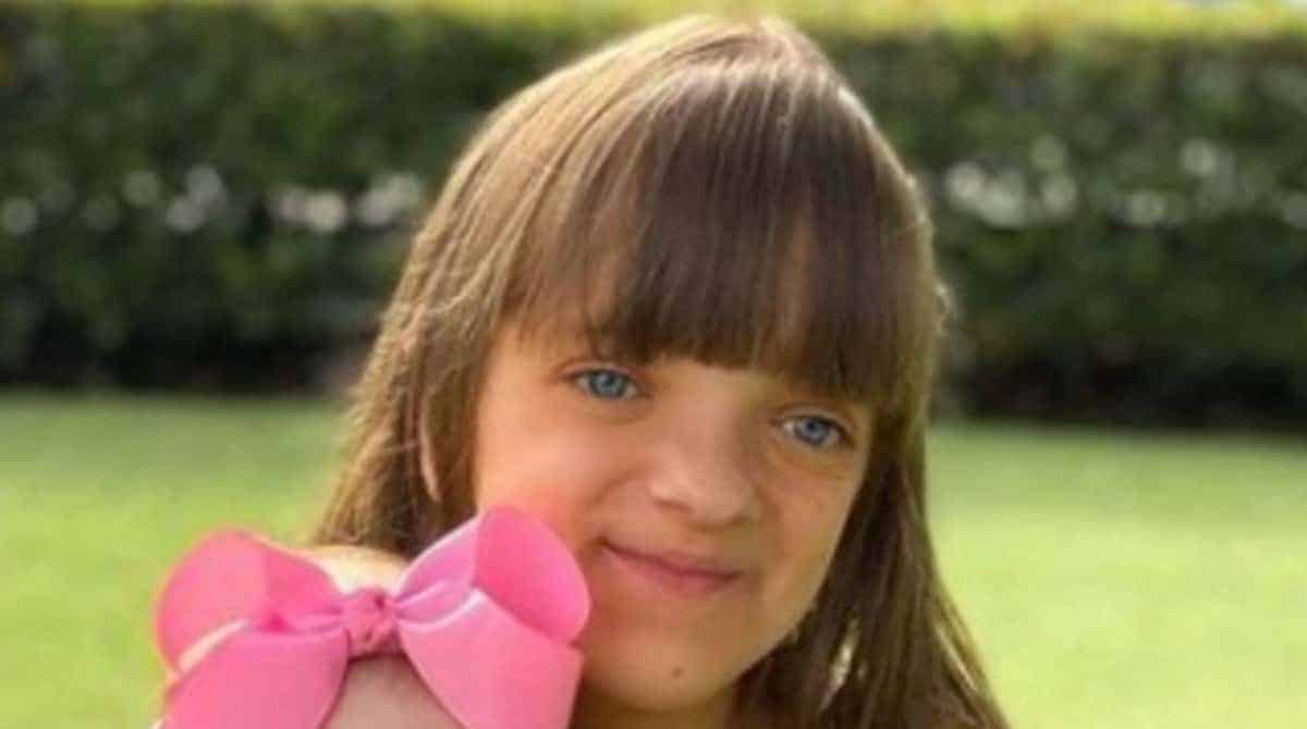 Rafaella Justus posou com a irmãzinha