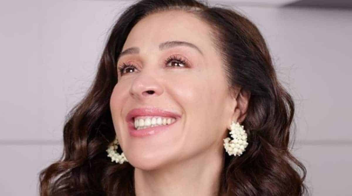 Claudia Raia mostrou o barrigão de quando esperava Sophia