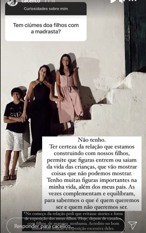 Carol Celico e seus filhos com Kaká