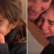 A reação da menina surpreendeu até a própria mãe