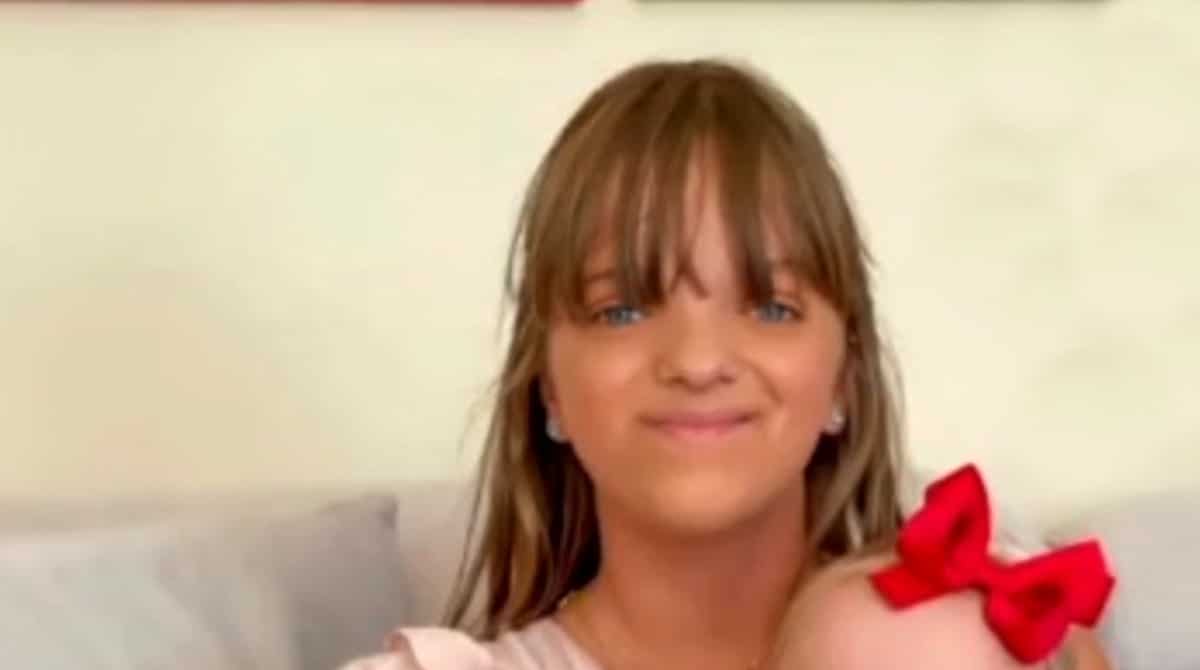 Rafaella Justus surgiu com sua irmãzinha e encantou