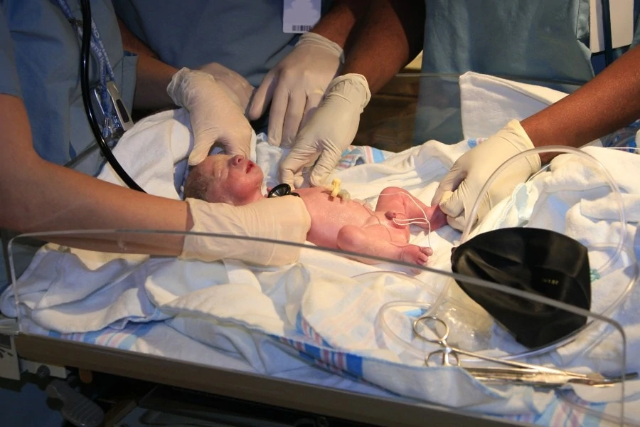 Veja como calcular a idade do bebê em casos de prematuridade