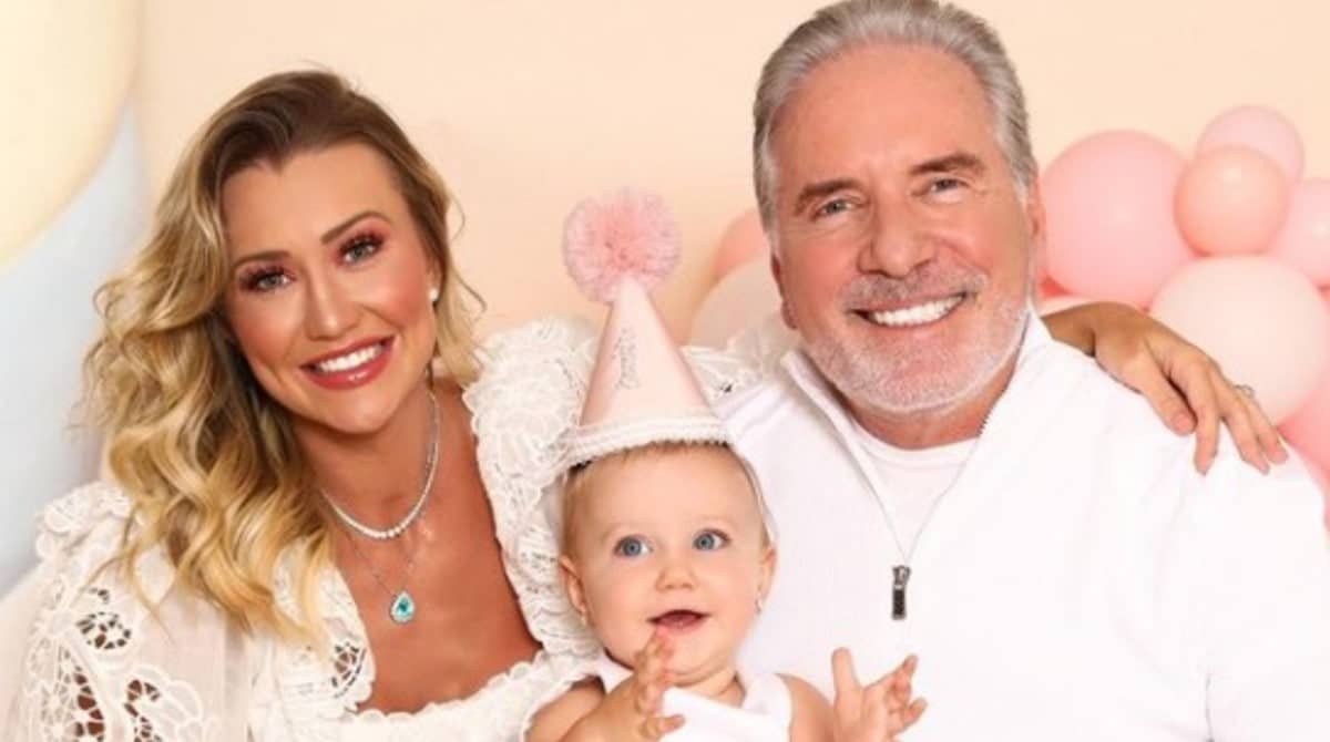 Roberto Justus comemorou o aniversário de um ano de sua bebê