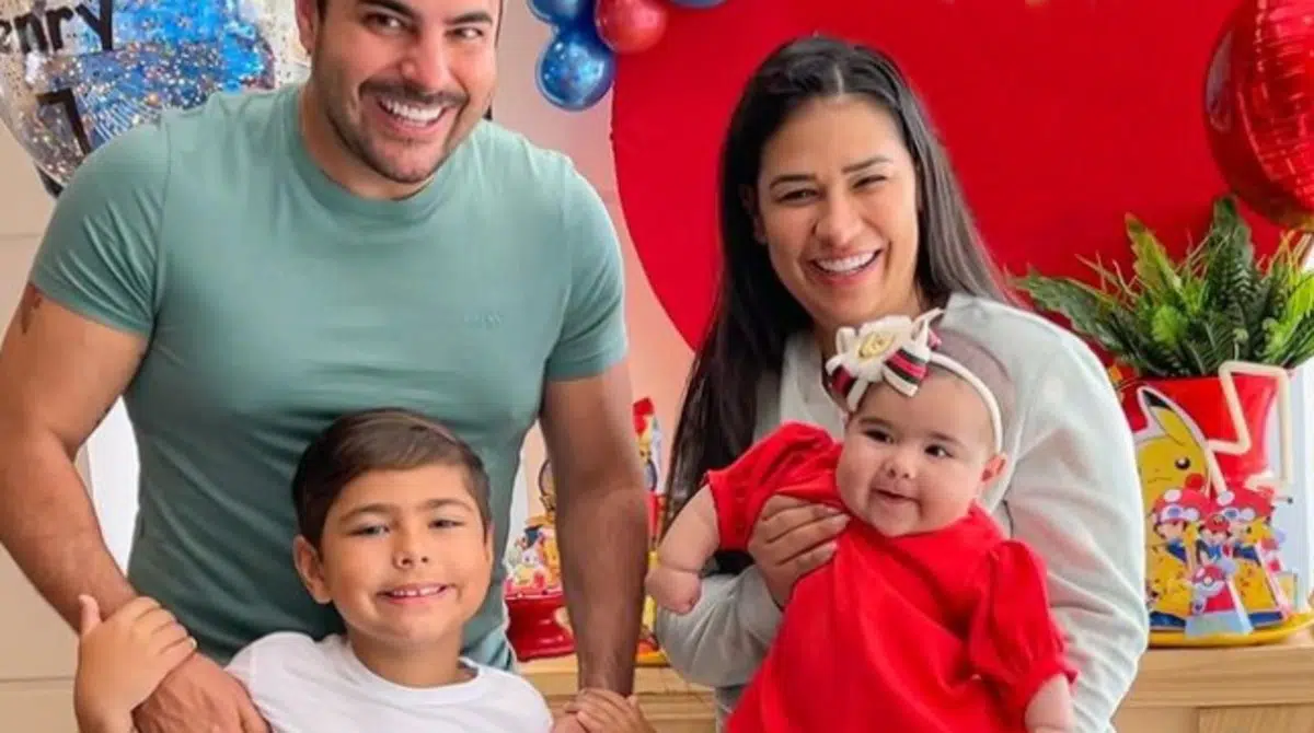 Simone mostrou presente de seu filho Henry