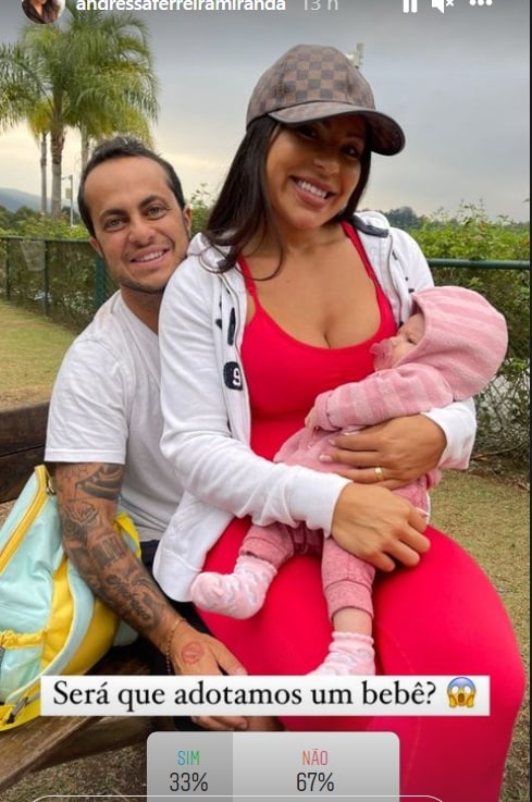 Andressa Ferreira e Thammy Miranda juntos com a bebê