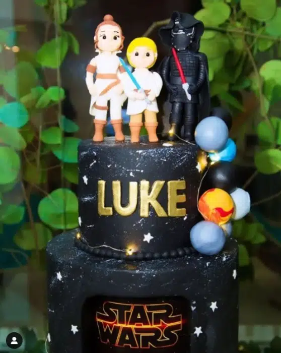 O lindo bolo da festa do Luke, filho de Luccas Neto e Jéssica Diehl