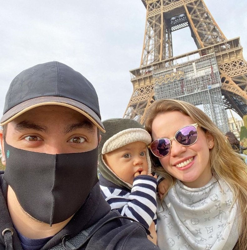 O pequeno Luke, filho de Luccas Neto e Jéssica Diehl, conhecendo Paris