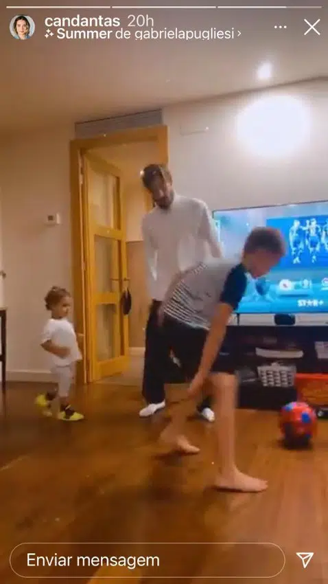 O filho de Neymar surpreendeu ao aparecer jogando futebol