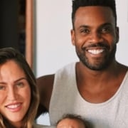 Aline Becker e Rafael Zulu celebraram os três meses do bebê