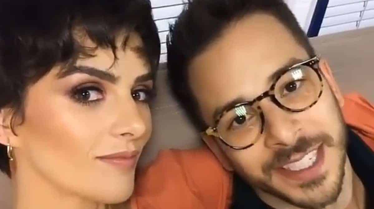 Monica Benini e Junior Lima comemoraram os cinco meses da filha