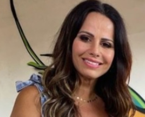 Aos 46 anos, Viviane Araújo contou como foi seu tratamento para engravidar