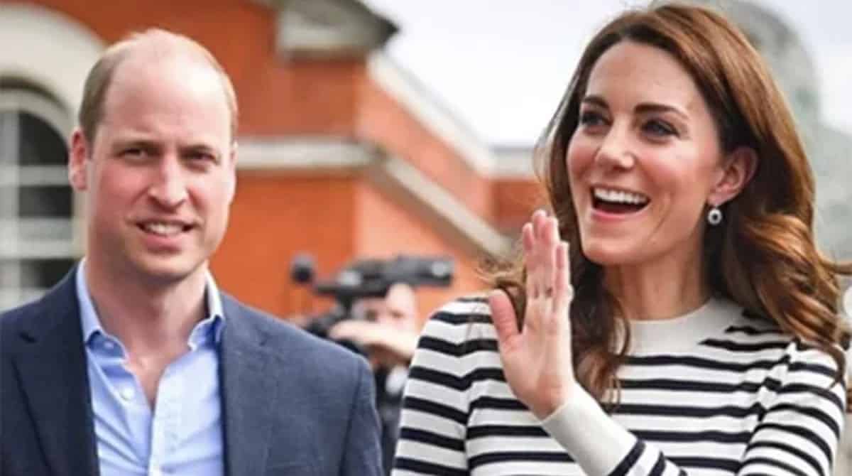 O príncipe William e a duquesa Kate Middleton comemoraram os 7 anos da filha