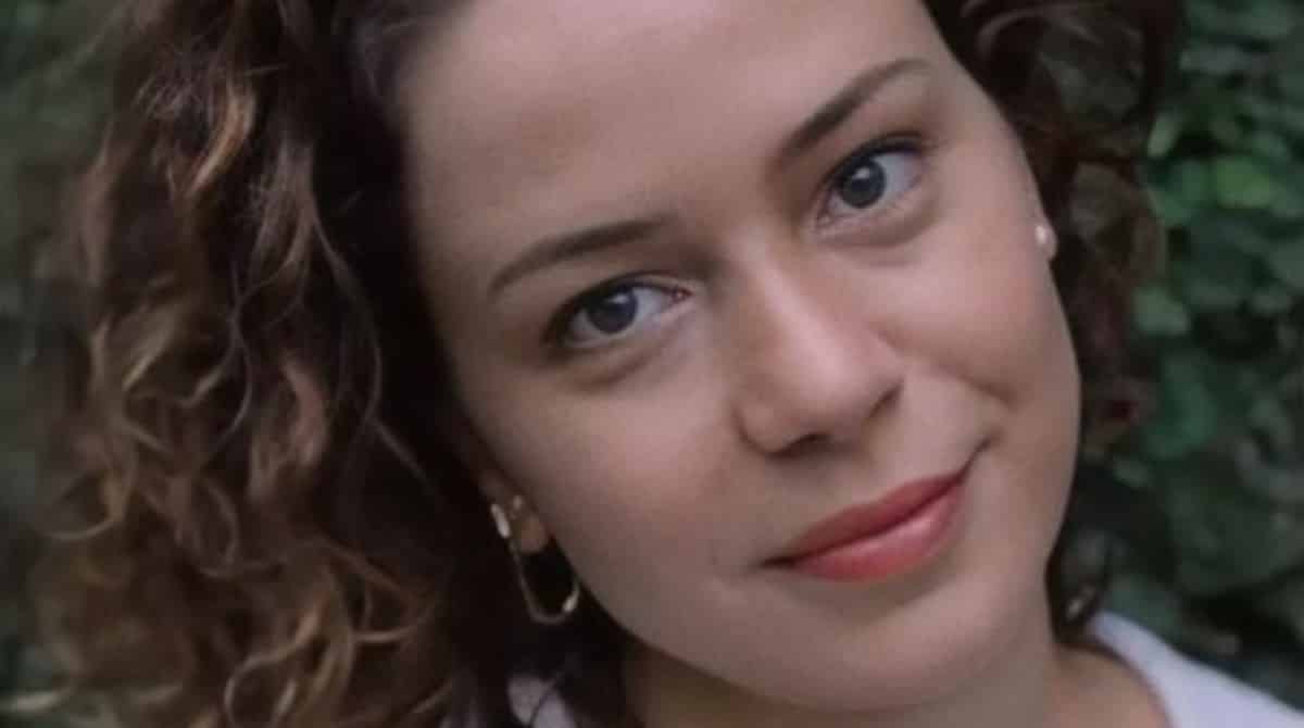 Leandra Leal posa com sua filha de sete anos