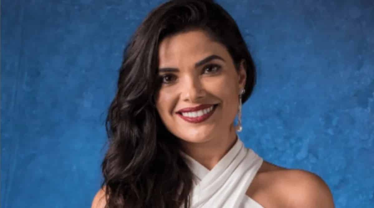 Vanessa Giácomo posou com a filha caçula e encantou