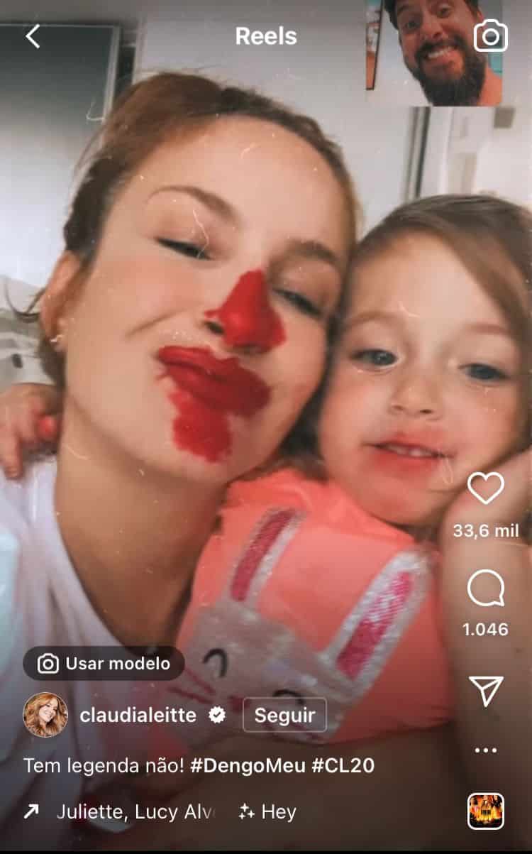 Claudia Leitte e a bebê posam juntas após maquiagem feita pela menina