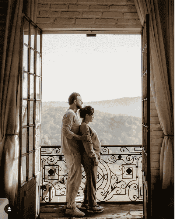 Fernanda Vasconcellos encanta ao se declarar para o marido, Cássio Reis, em lindo ensaio fotográfico
