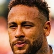 Neymar homenageou a mãe de seu filho