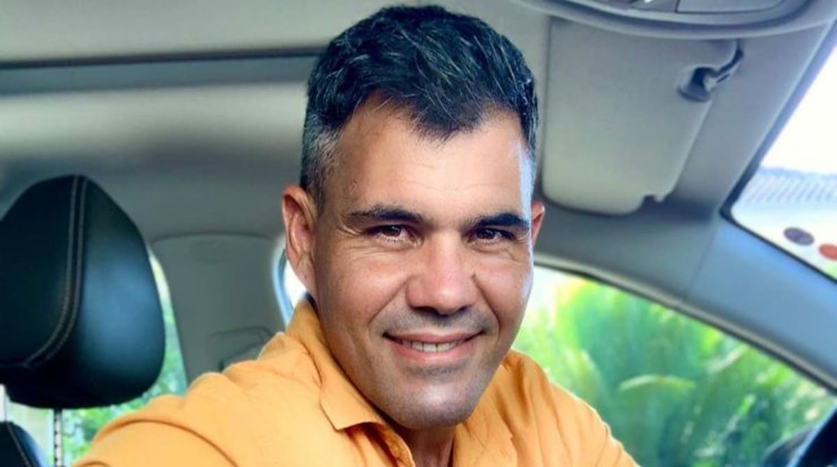 Esposa de Juliano Cazarré desabafa ao exibir sua bebê