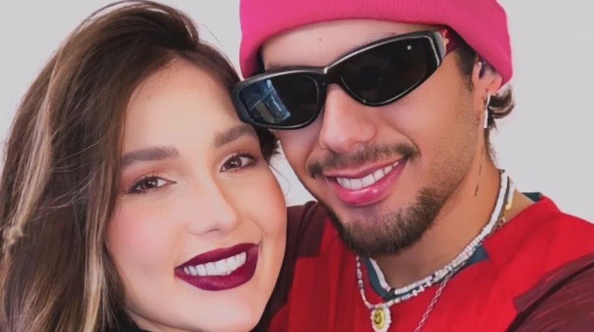 Bebê de Virgínia Fonseca e Zé Felipe sobe no palco em show em Portugal