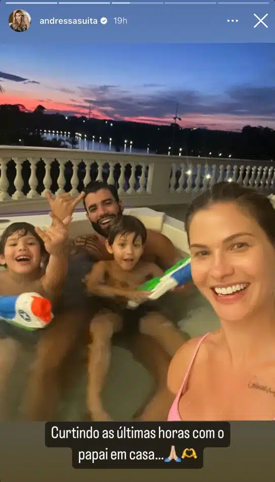 Andressa Suita mostrou a família se divertindo na banheira de hidromassagem