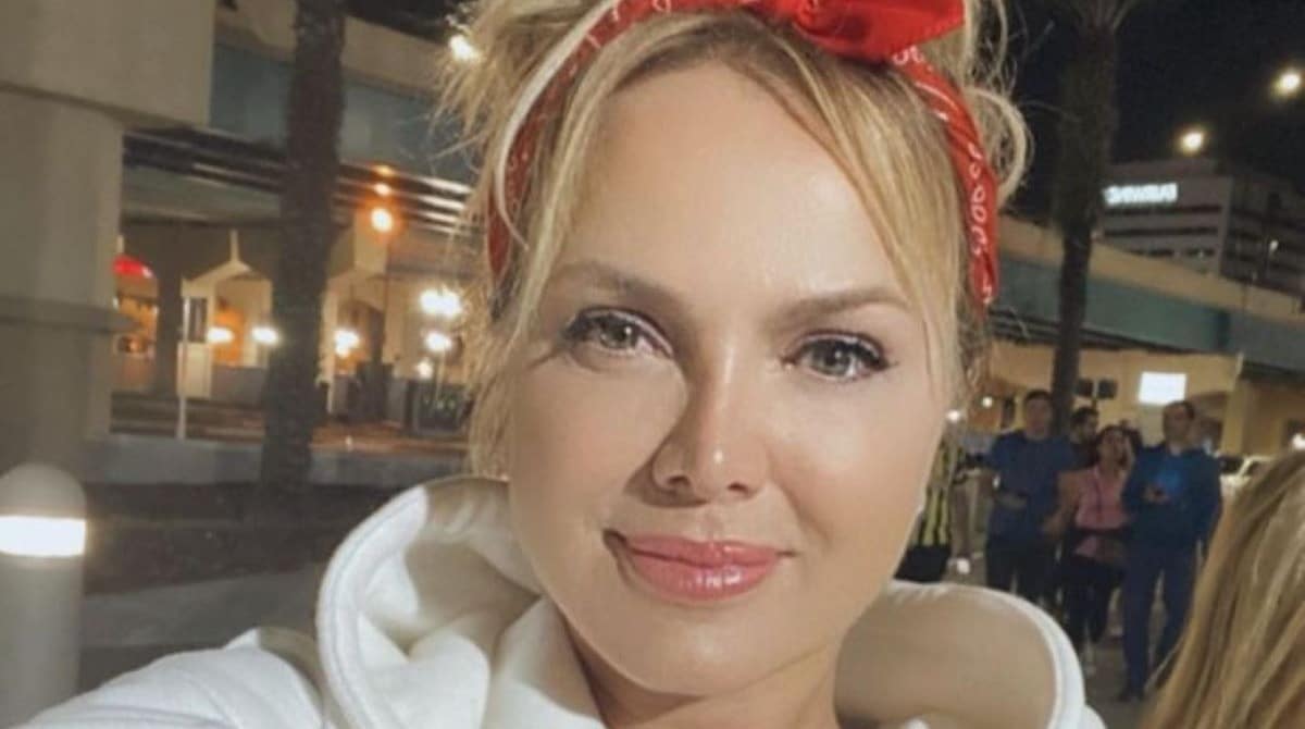 Eliana posa com os dois filhos e se declara: "mais conectados"