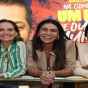 Giovanna Antonelli posa com suas filhas gêmeas ao lado de Fernanda Rodrigues e sua filha e encanta