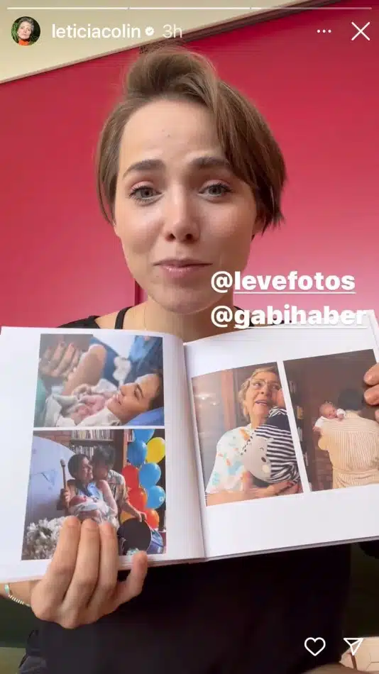  A atriz Letícia Colin exibiu um álbum cheio de fotos do bebê e se derreteu