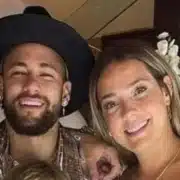 Carol Dantas mostra seu filho com Neymar em sua casa na Espanha