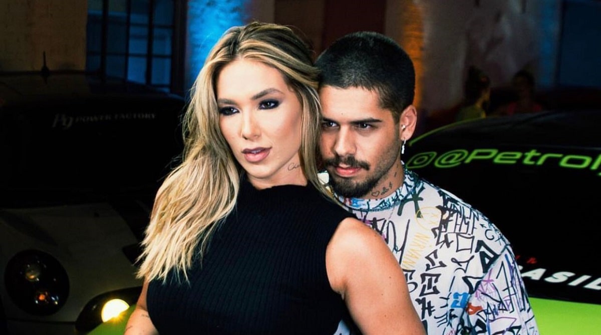 Virgínia e Zé Felipe fazem passeio luxuoso com as filhas, na Flórida