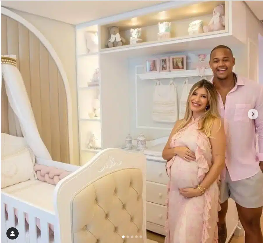 O quarto da bebê de Lorena Improta com Léo Santana