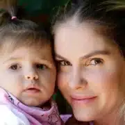 A modelo Bárbara Evans mostrou o lindo quartinho de sua bebê e encantou
