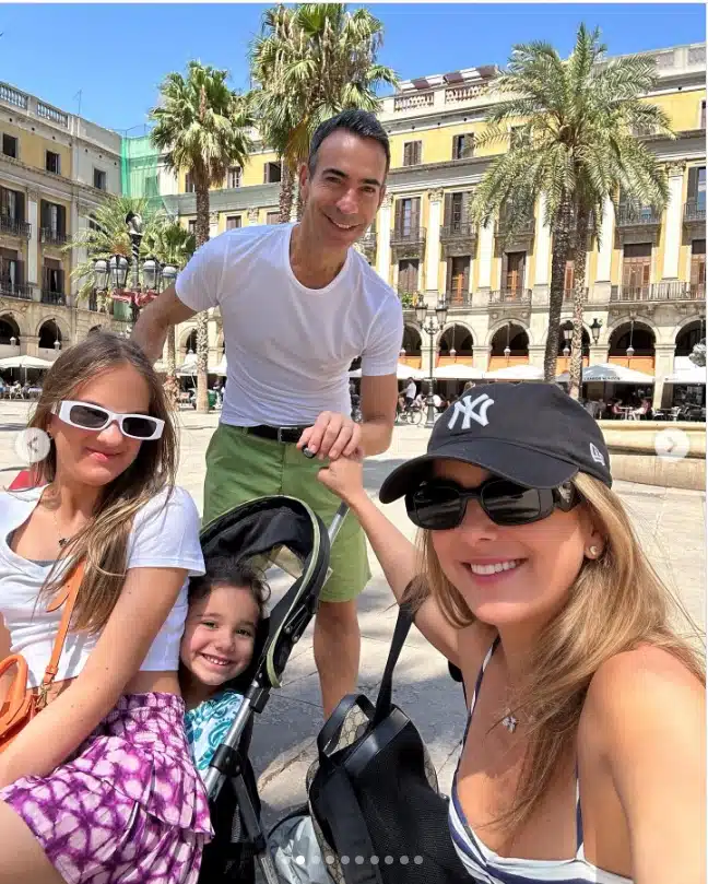 Ticiane Pinheiro surge com César Tralli e as filhas de férias na Espanha 