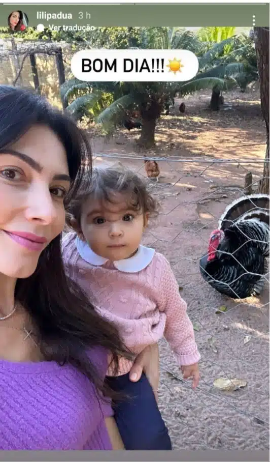 Esposa de Daniel posa com sua bebê na fazenda e fofura da garotinha surpreende 