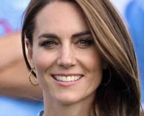Kate Middleton surgiu com os filhos em homenagem